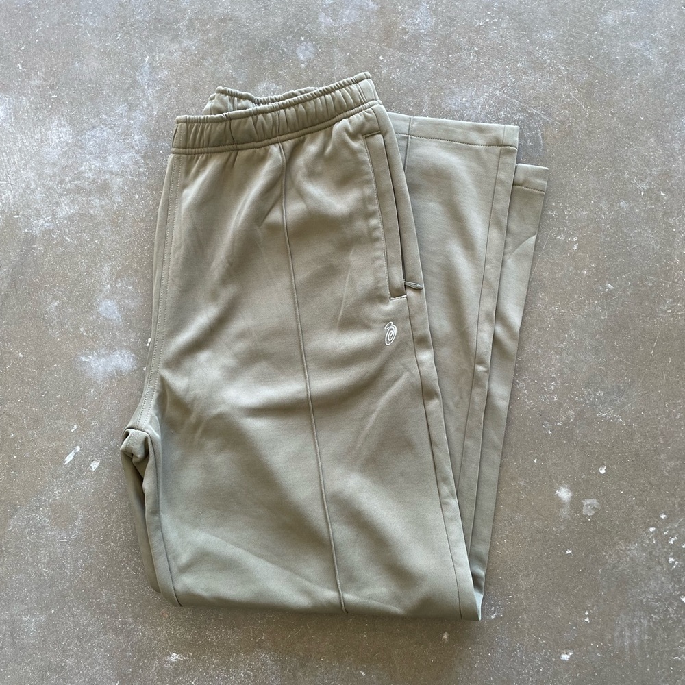stussy nylon track pant
